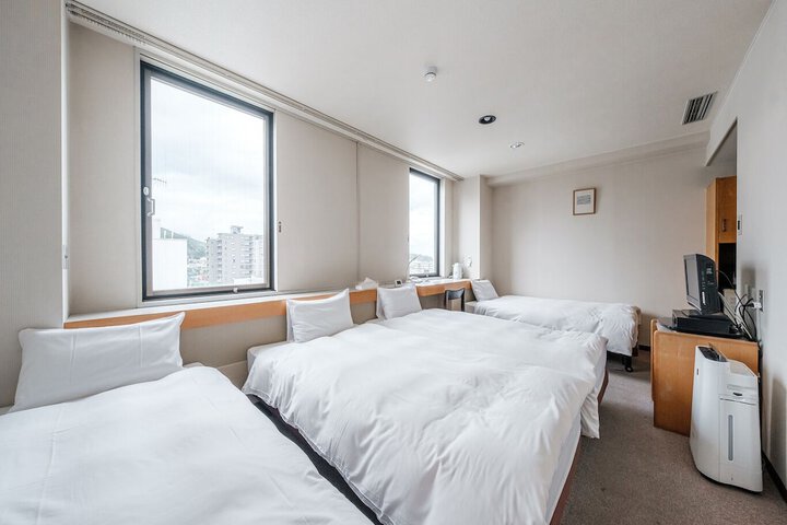 Room 53 of 139