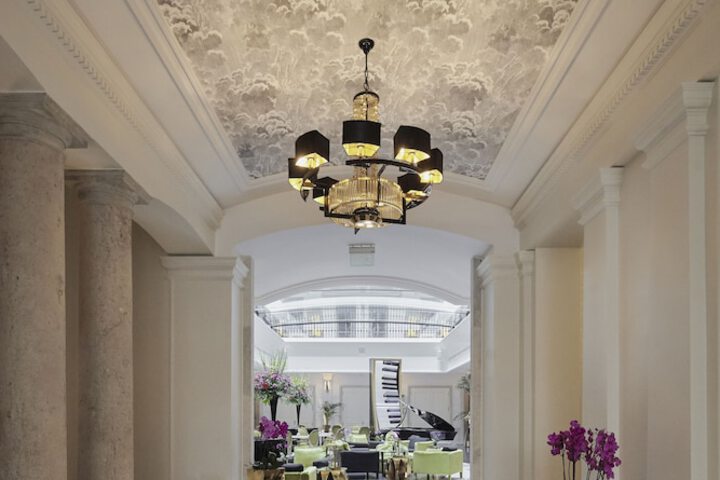 Ballroom/Hall 140 of 168