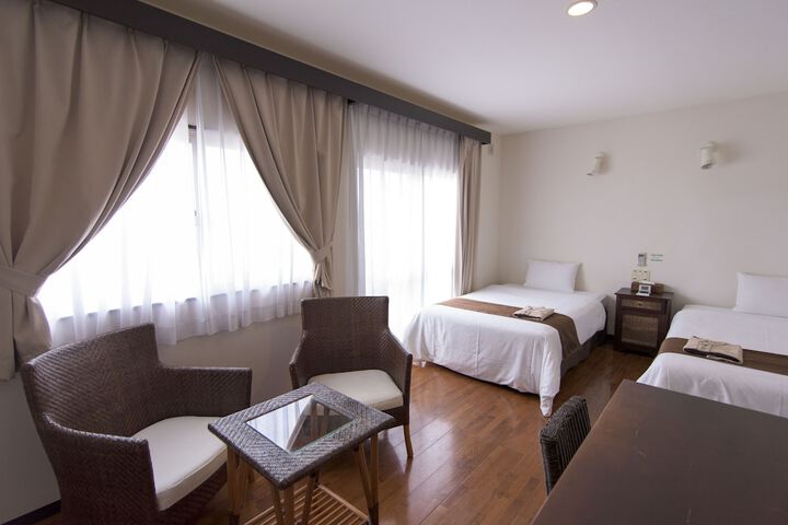 Room 15 of 45
