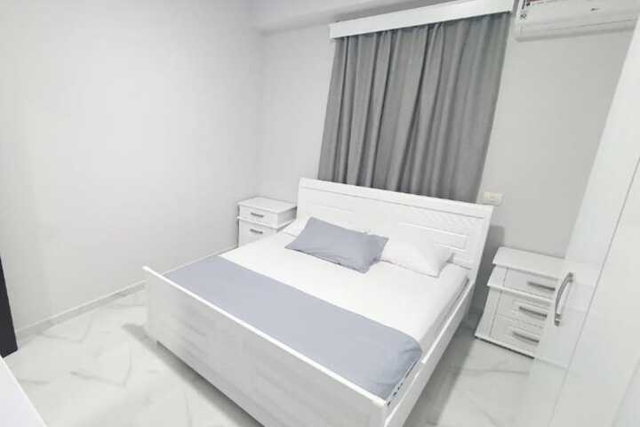 Room 13 of 49