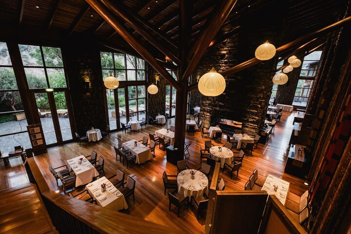 Dining 98 of 147