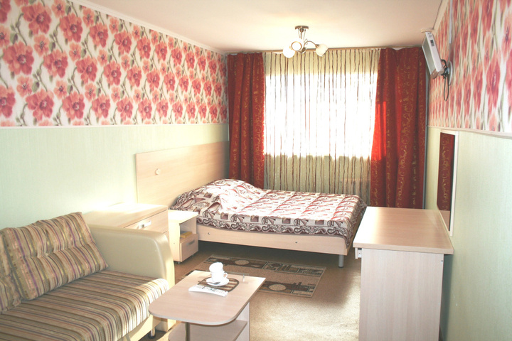 Room 2 of 15