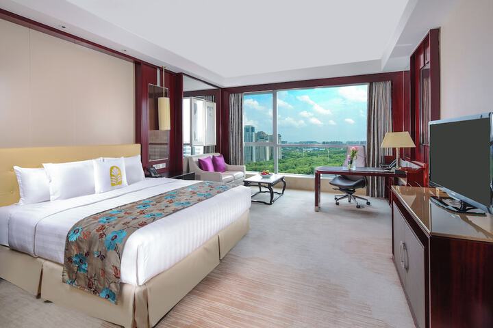 Room 46 of 251