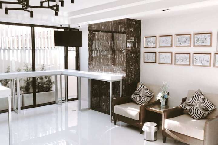 Hotel Interior 7 of 40