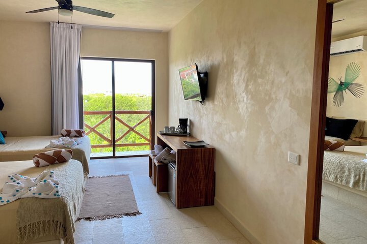 Room 42 of 321