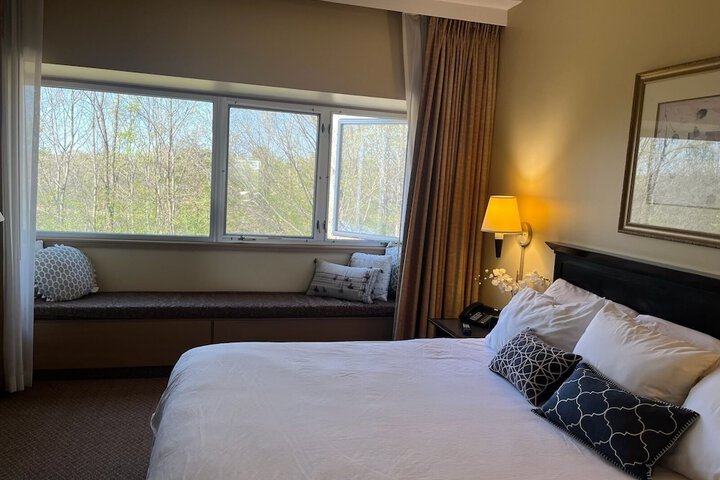 Room 9 of 55