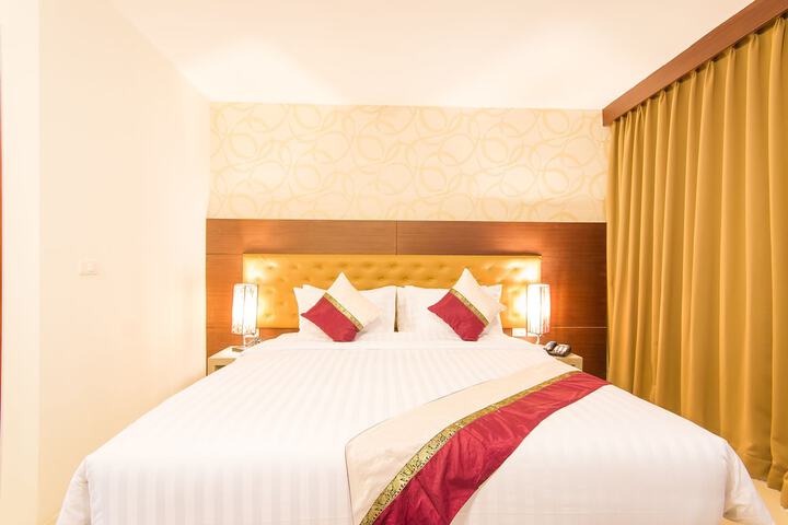 Room 3 of 39