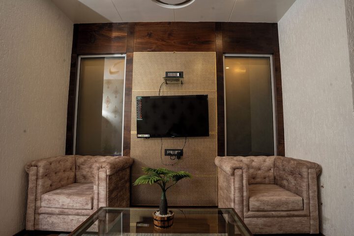 Room 13 of 58