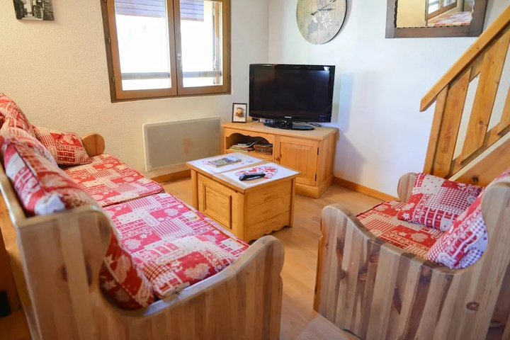 Room 2 of 14