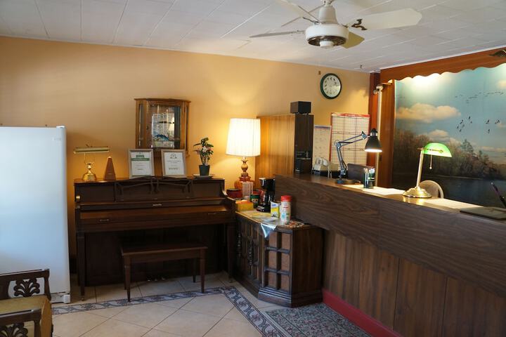 Meeting facility