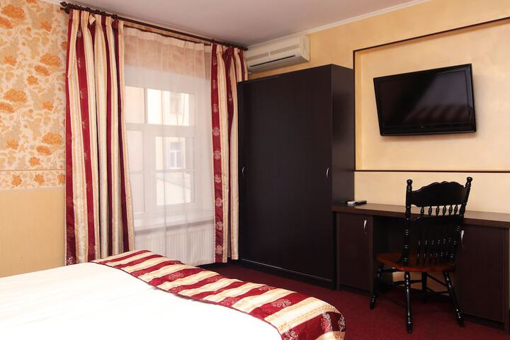 Room 20 of 121