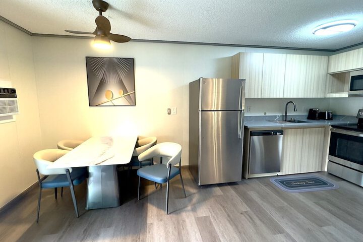 Dining Photos