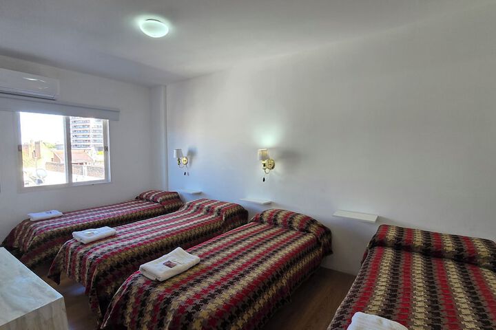 Room 7 of 92