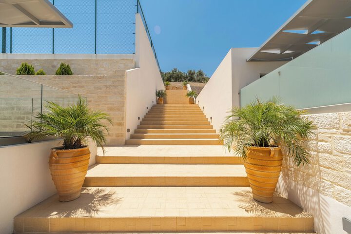 Terrace/Patio 16 of 27