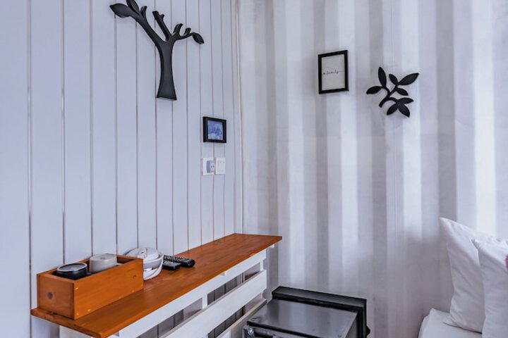 Room 15 of 39