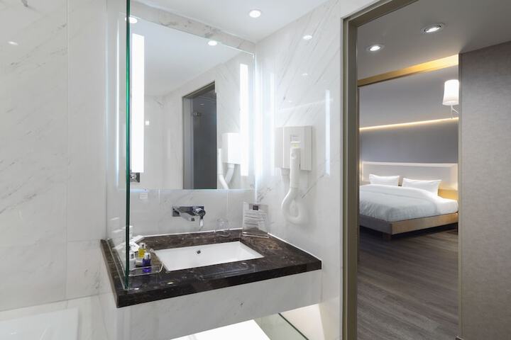 Bath Amenities