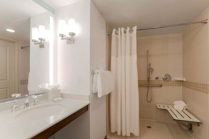 Bathroom shower