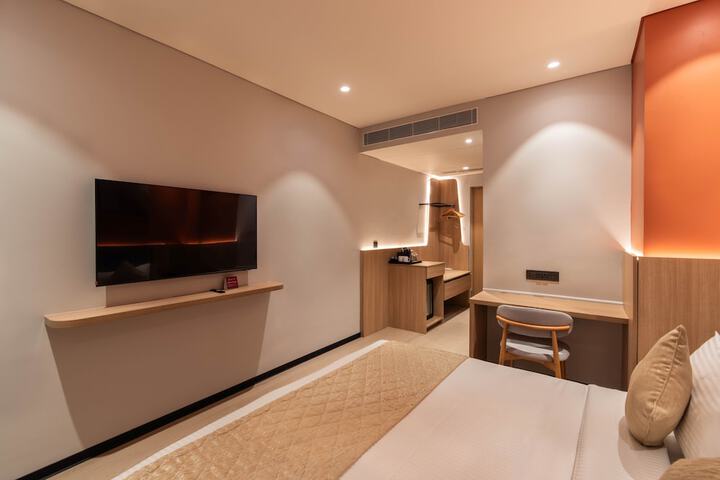 Room 20 of 43