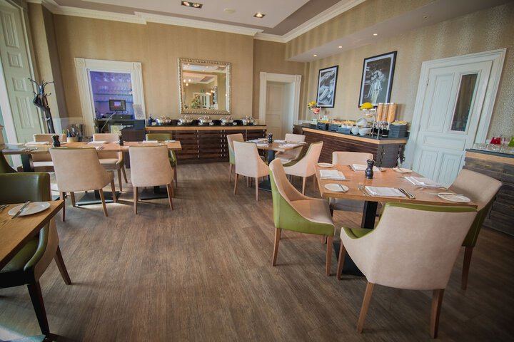 Dining 187 of 249