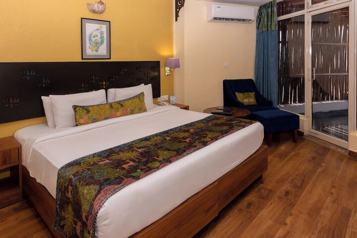 Room 5 of 89