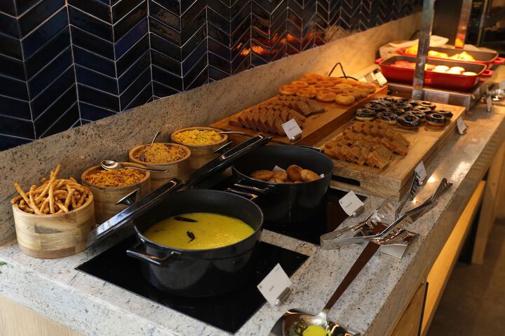 Dining Photos