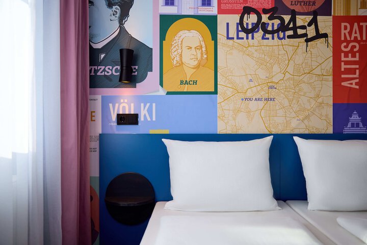 Room 18 of 51