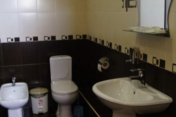 Room 44 of 46
