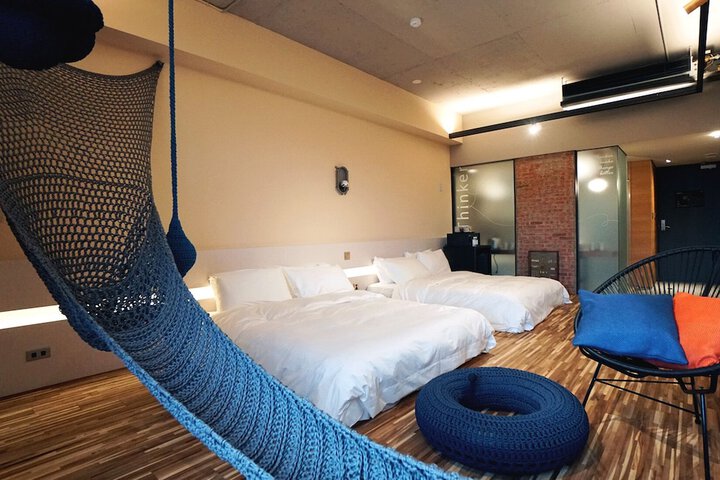 Room 14 of 50