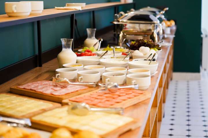 Breakfast/Coffee Service 62 of 77