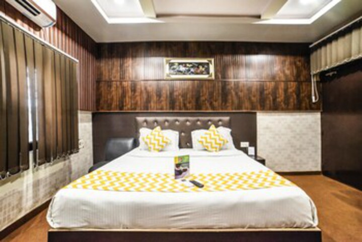 Room 13 of 23