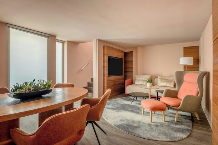 Room 41 of 115