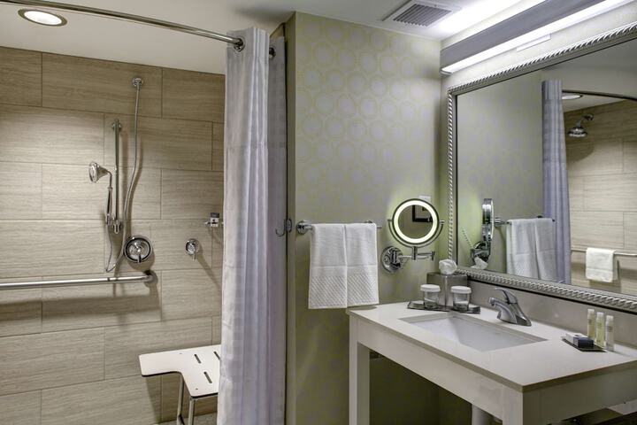 Bathroom shower