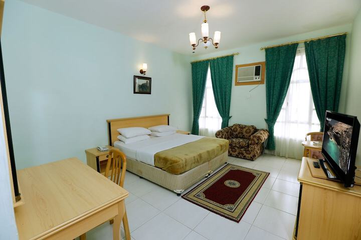 Room 8 of 39