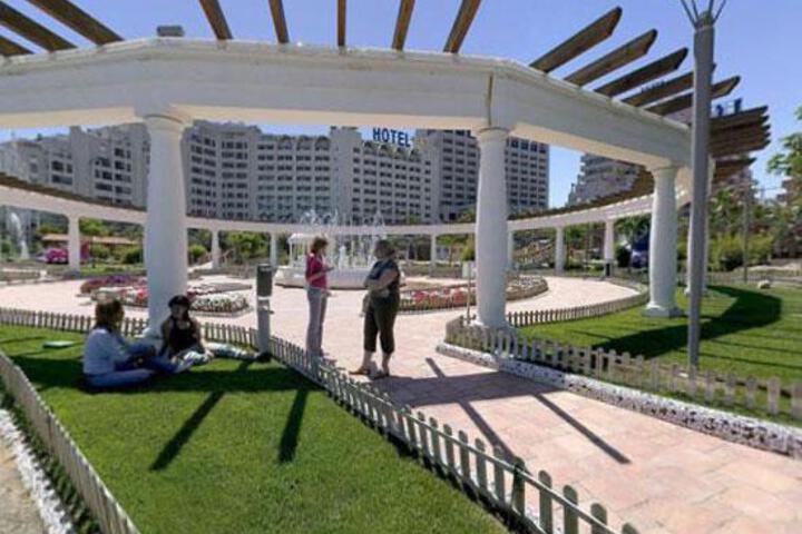 Photo 8