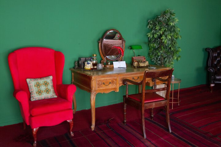Room 36 of 60