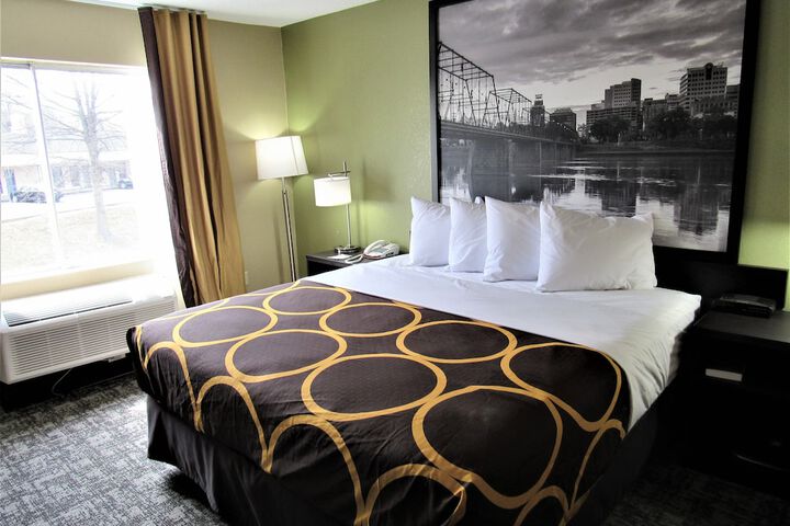1 King Bed (7 of 20)