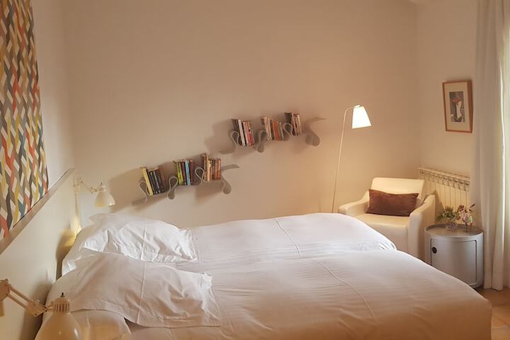 Room 4 of 45