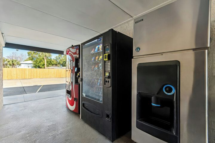 Vending machine