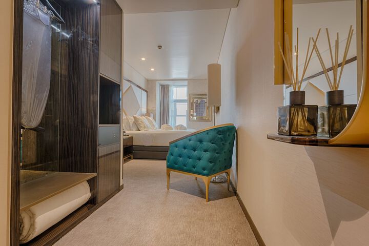 Room 22 of 59