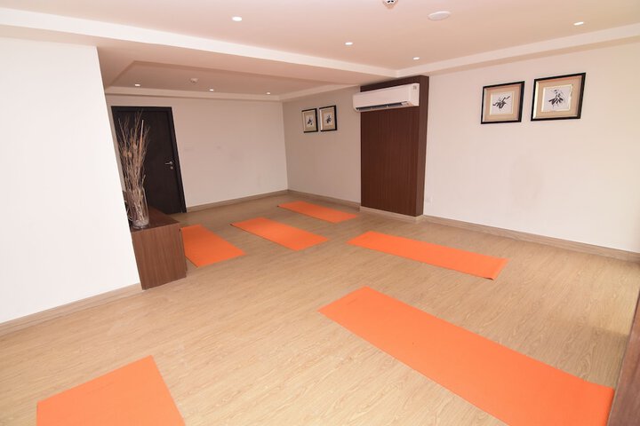 Room 13 of 47
