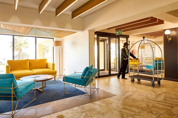 Hotel 2 of 137