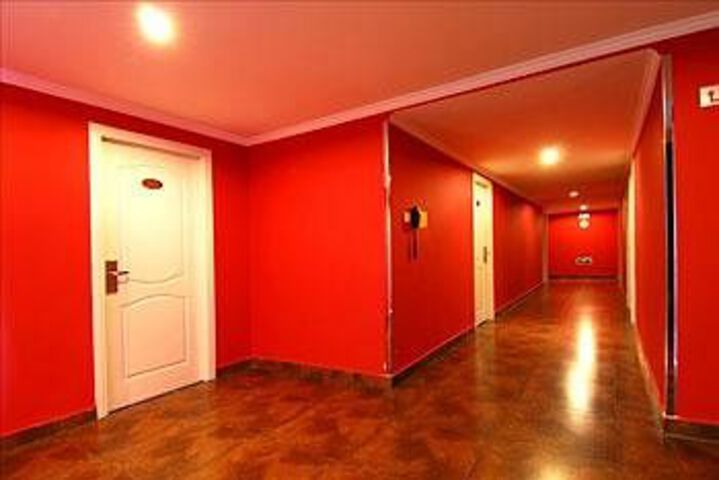 Ballroom/Hall 9 of 12