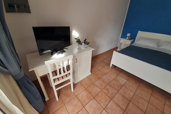 Room 65 of 249