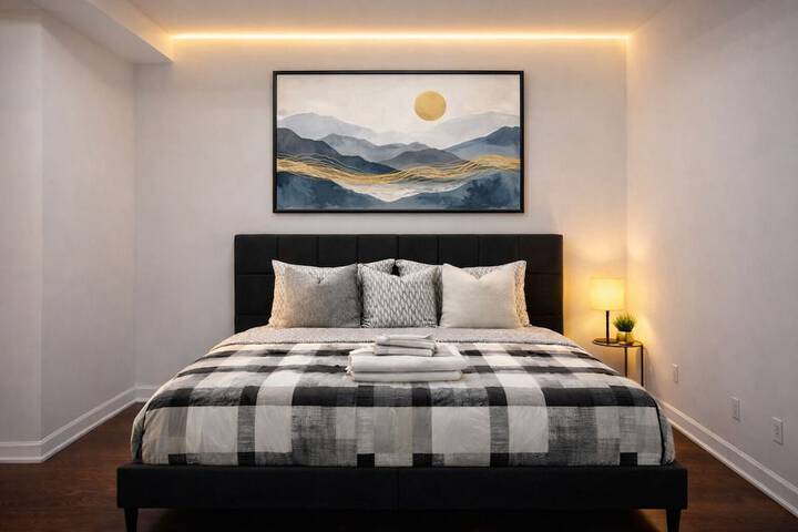 Room 5 of 15