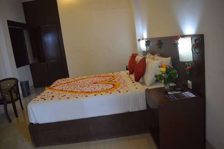 Room 20 of 48