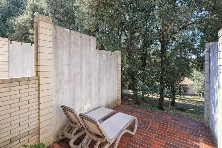Terrace/Patio 13 of 32