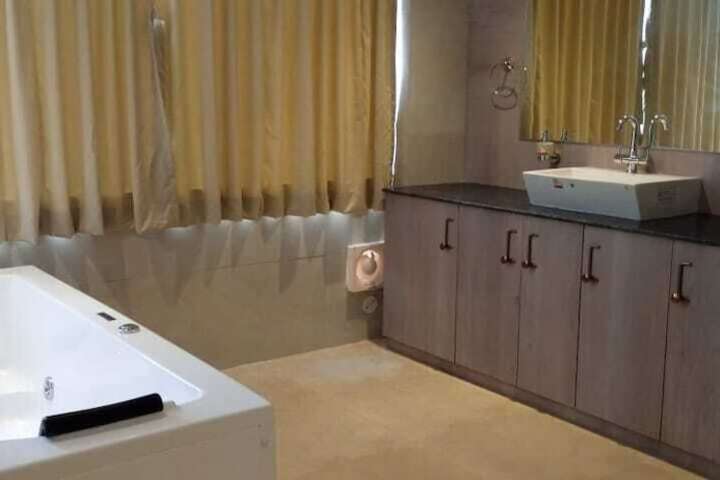 Room 60 of 125