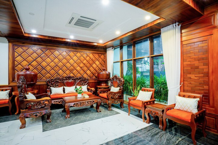 Hotel Interior 8 of 88