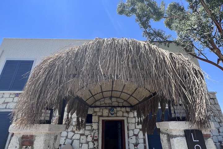 Hotel Exterior 31 of 45