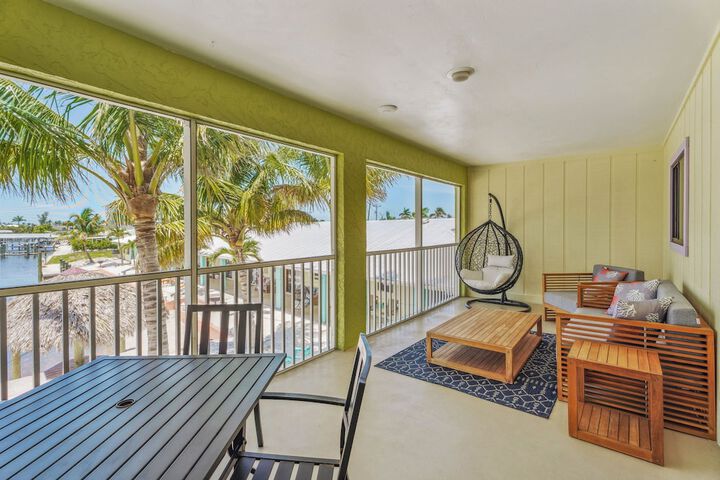 Terrace/Patio 25 of 43